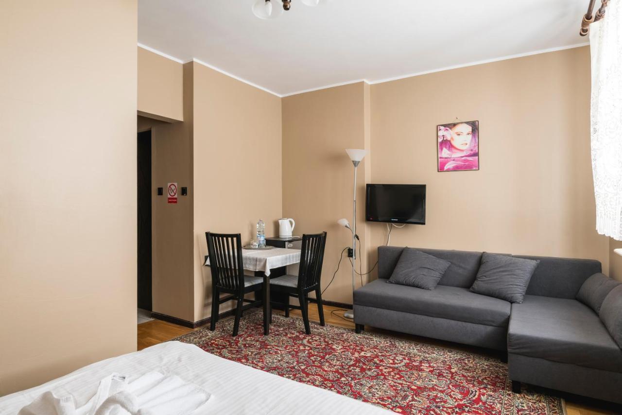 Apartamento Gosciniec Exclusive Varsovia Exterior foto